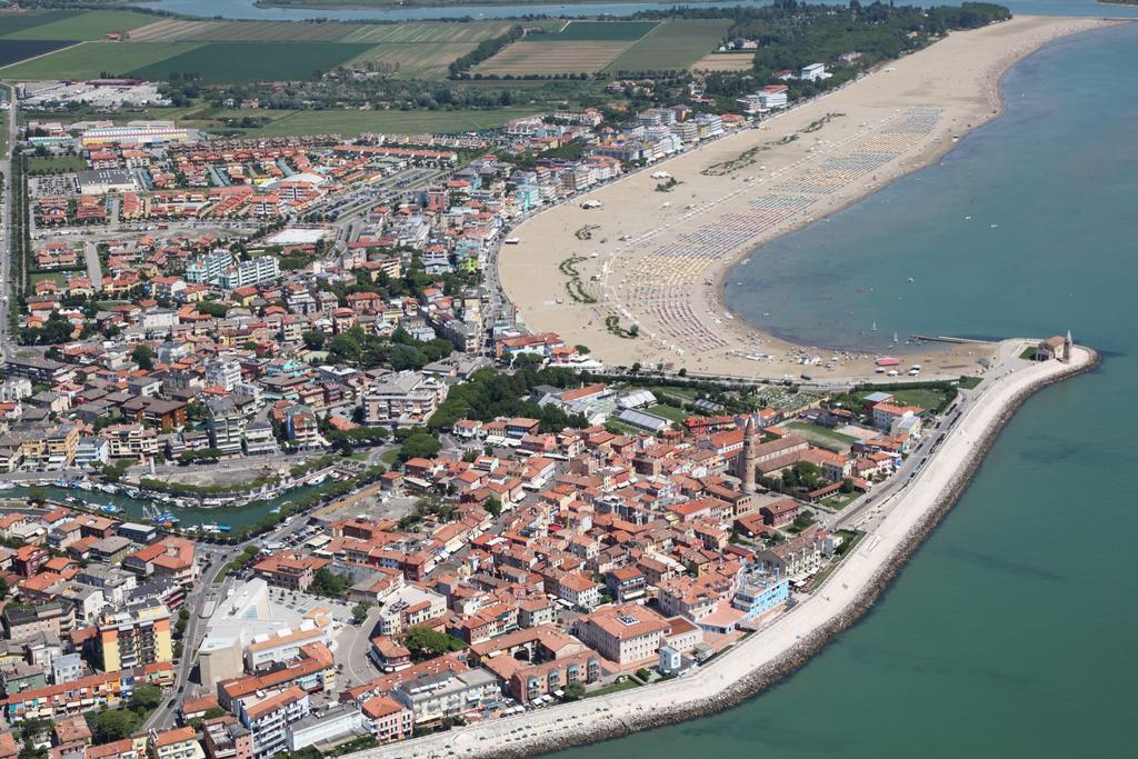 Aparthotel Gioia Caorle Exterior photo
