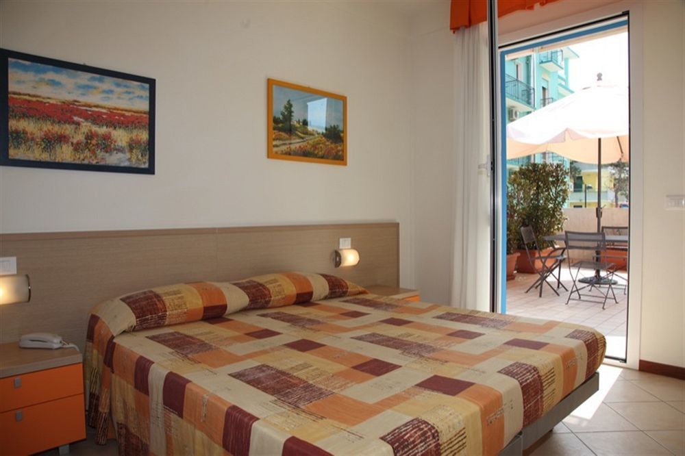 Aparthotel Gioia Caorle Exterior photo